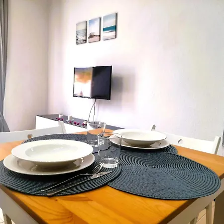 Lovely & Big Terrace Feriehus